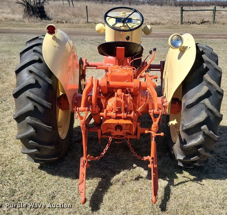 image for item DP5667 Cockshutt 540 tractor
