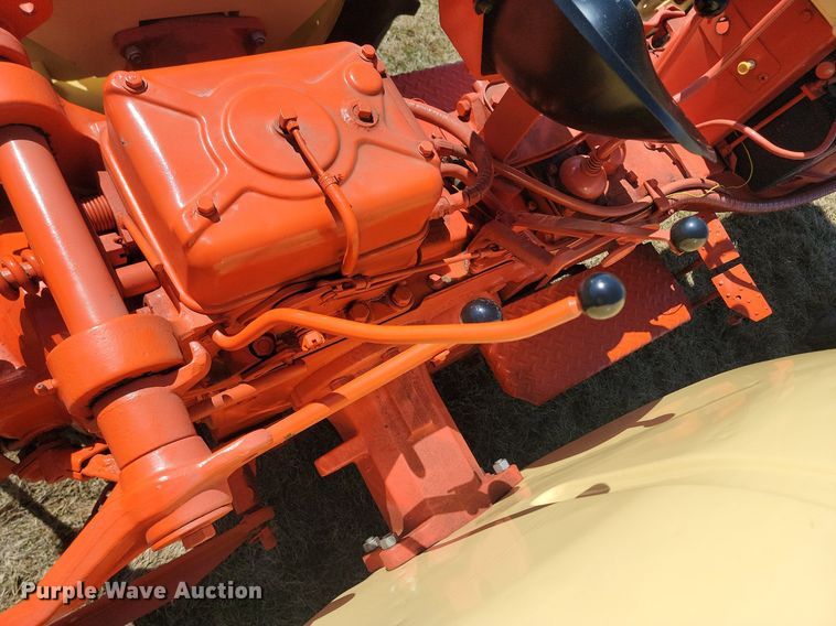 image for item DP5667 Cockshutt 540 tractor