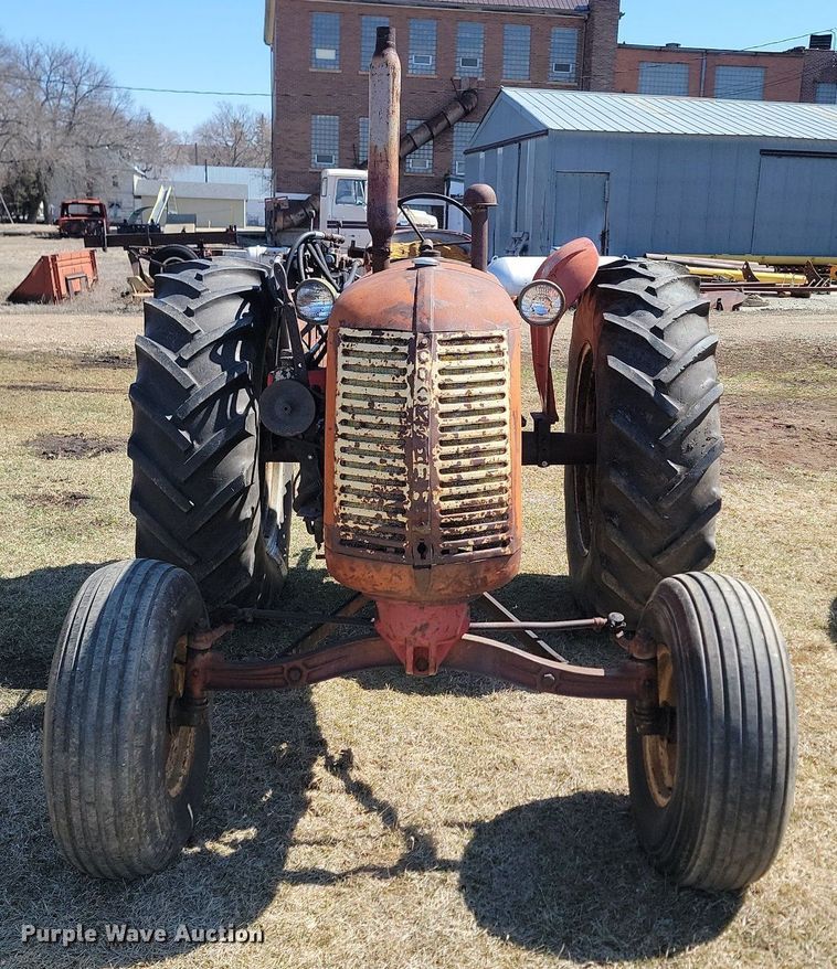 image for item DP5668 Cockshutt 30 tractor