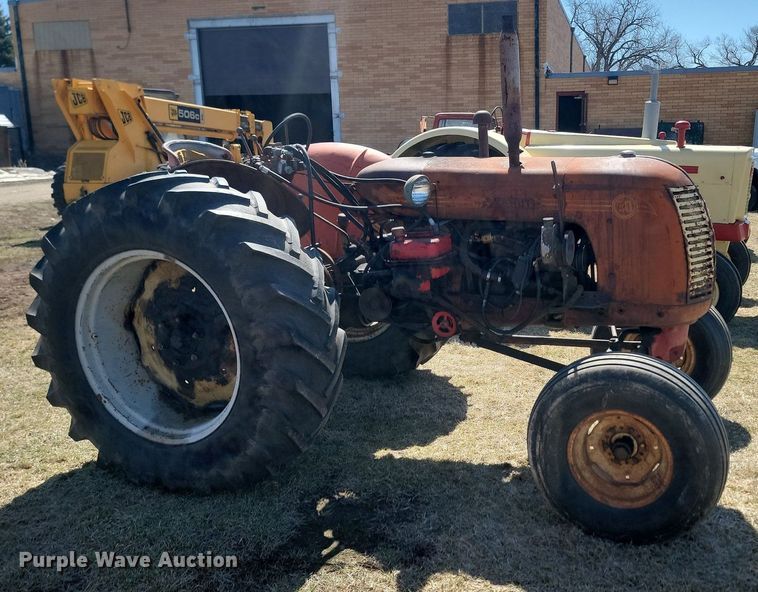 image for item DP5668 Cockshutt 30 tractor