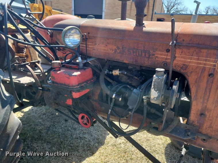 image for item DP5668 Cockshutt 30 tractor