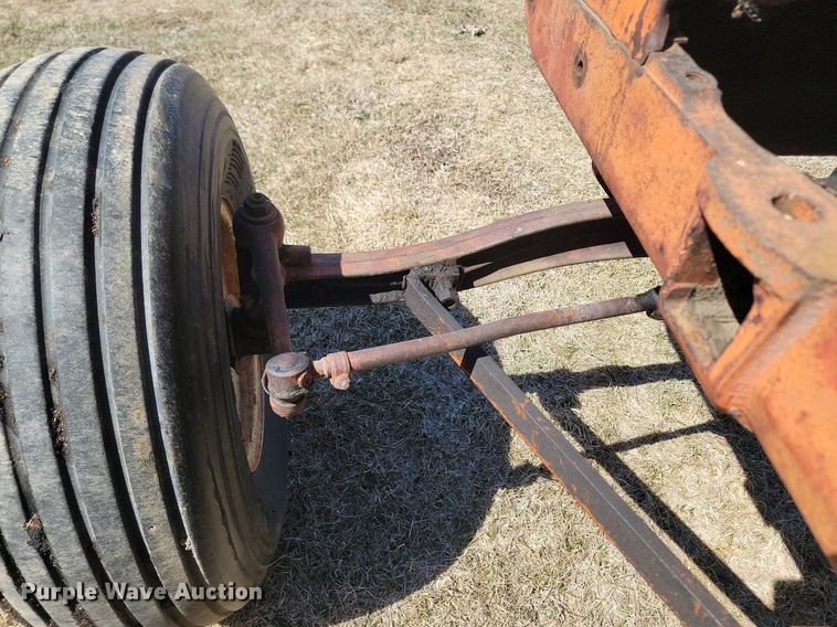 image for item DP5668 Cockshutt 30 tractor