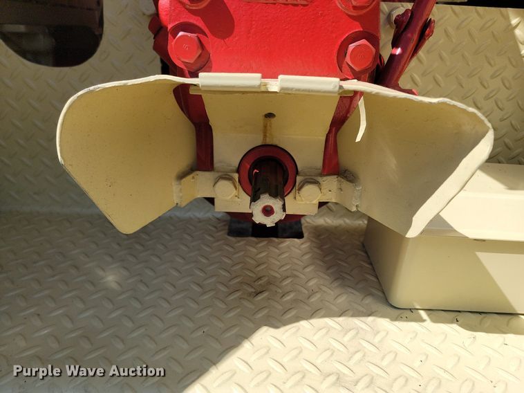 image for item DP5670 Cockshutt 560 tractor