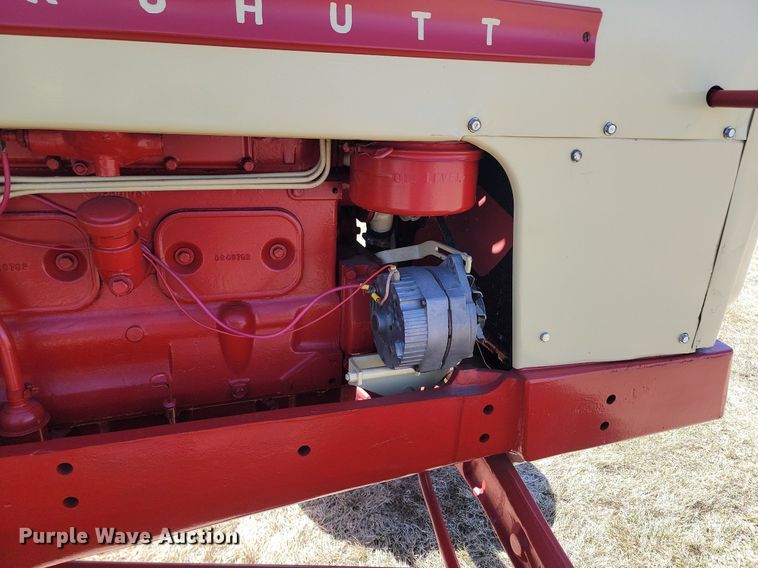 image for item DP5670 Cockshutt 560 tractor