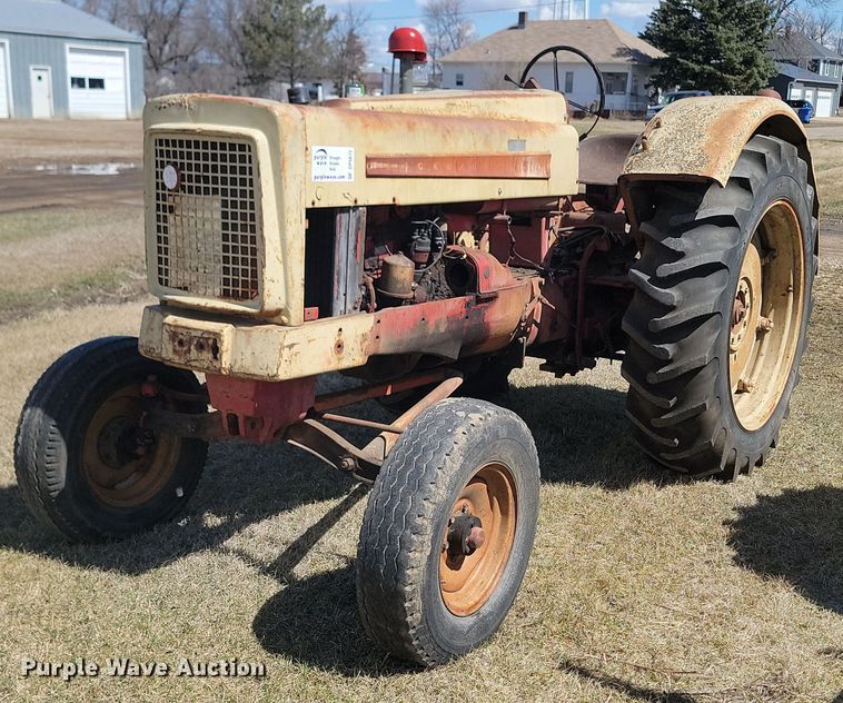 image for item DP5672 Cockshutt 550 tractor