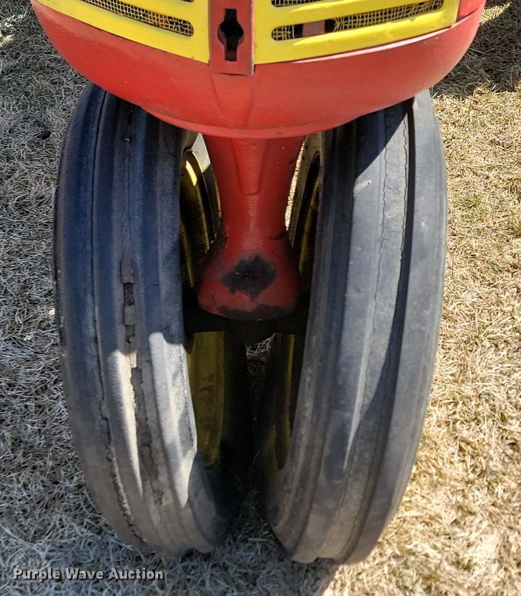 image for item DP5675 Cockshutt  30 tractor