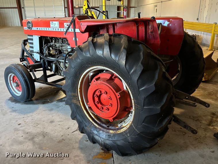image for item DQ0752 1968 Massey Ferguson  175 tractor