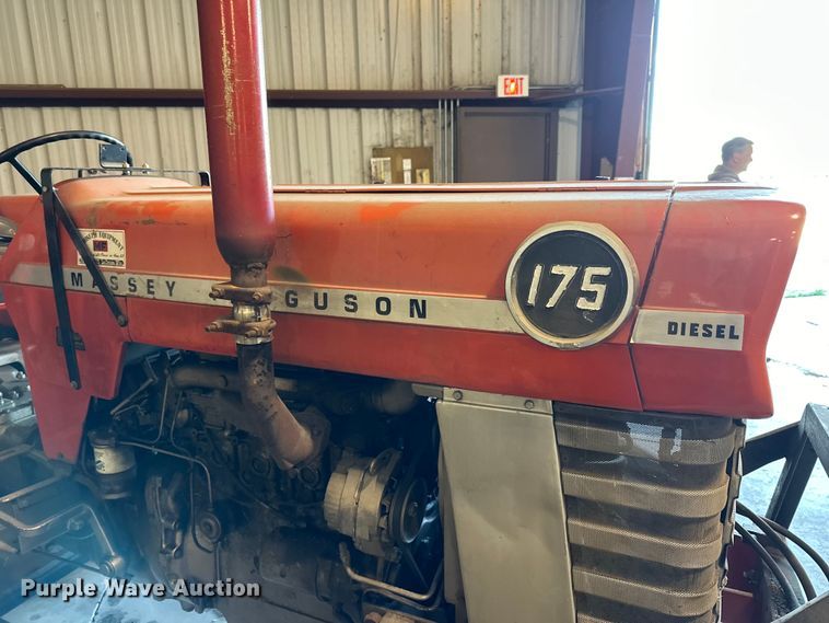 image for item DQ0752 1968 Massey Ferguson  175 tractor