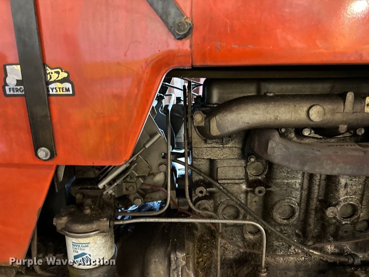 image for item DQ0752 1968 Massey Ferguson  175 tractor