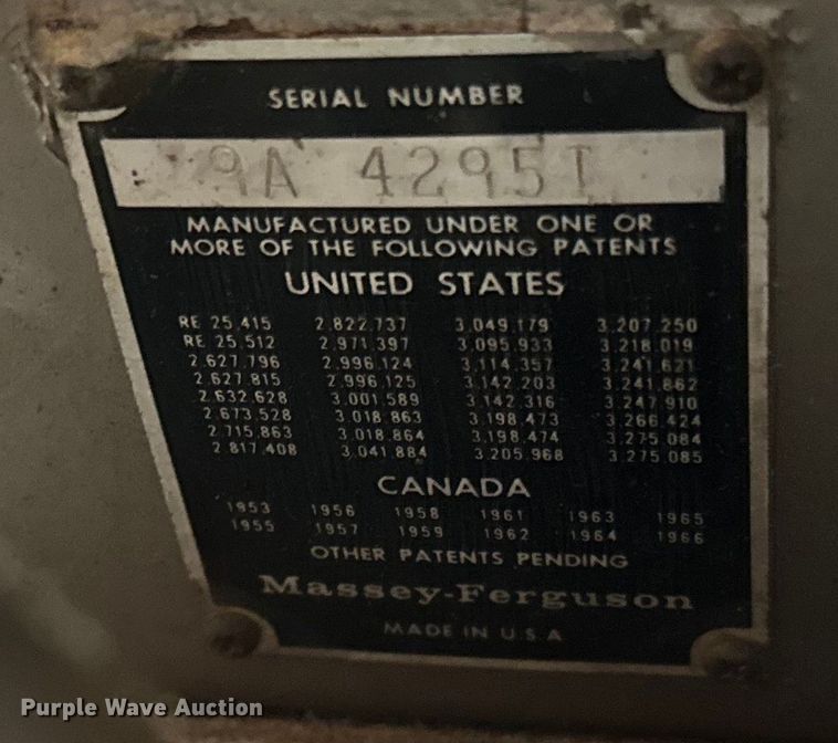 image for item DQ0752 1968 Massey Ferguson  175 tractor