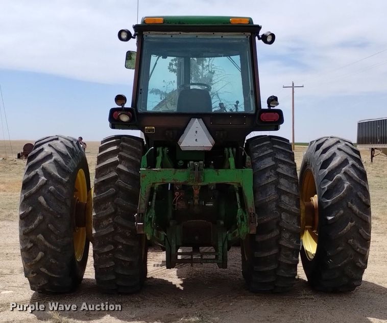 image for item DQ6073 1981 JohnDeere 4640 tractor