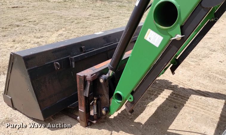 image for item DQ6073 1981 JohnDeere 4640 tractor