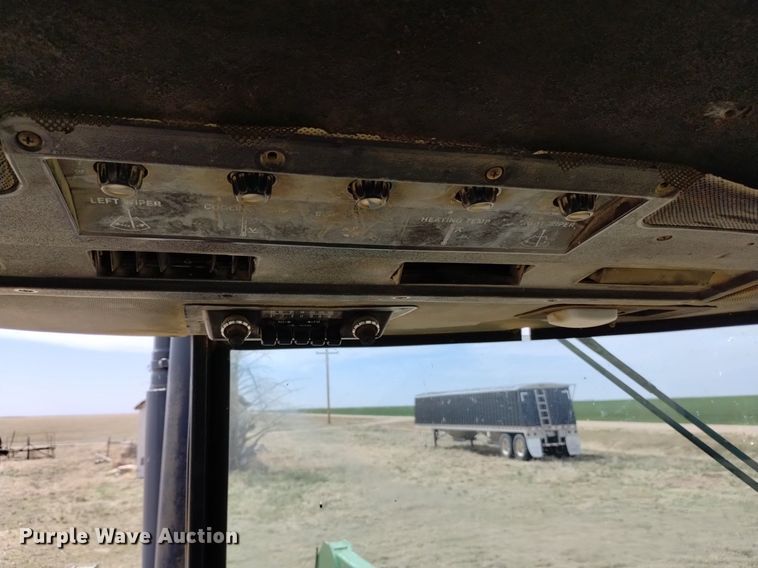 image for item DQ6073 1981 JohnDeere 4640 tractor