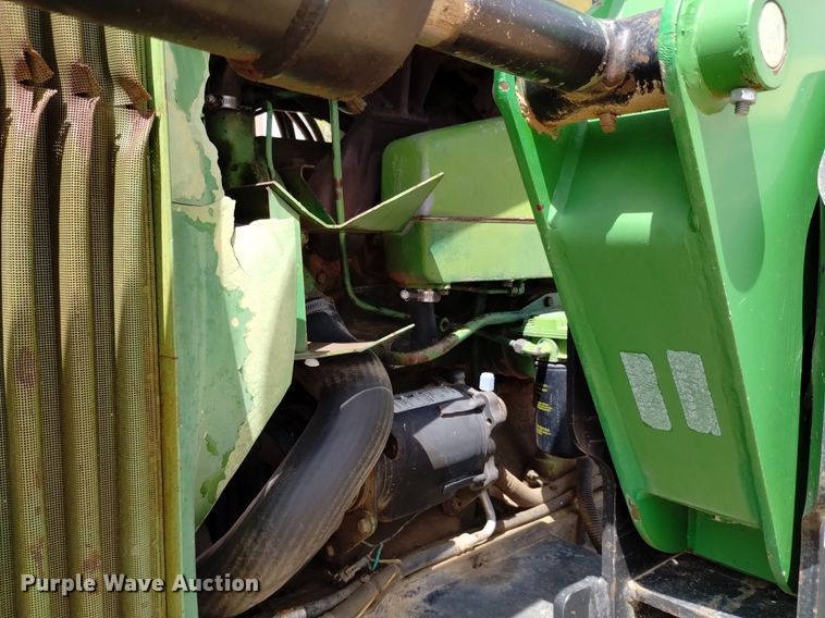 image for item DQ6073 1981 JohnDeere 4640 tractor