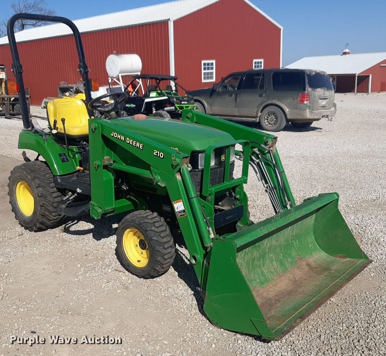 image for item DQ6975 2004 John Deere 2210 MFWD tractor