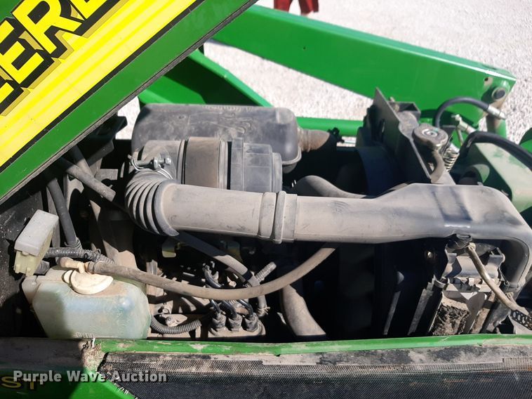 image for item DQ6975 2004 John Deere 2210 MFWD tractor
