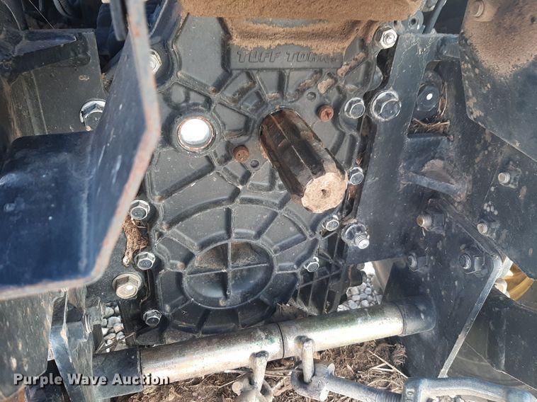 image for item DQ6975 2004 John Deere 2210 MFWD tractor