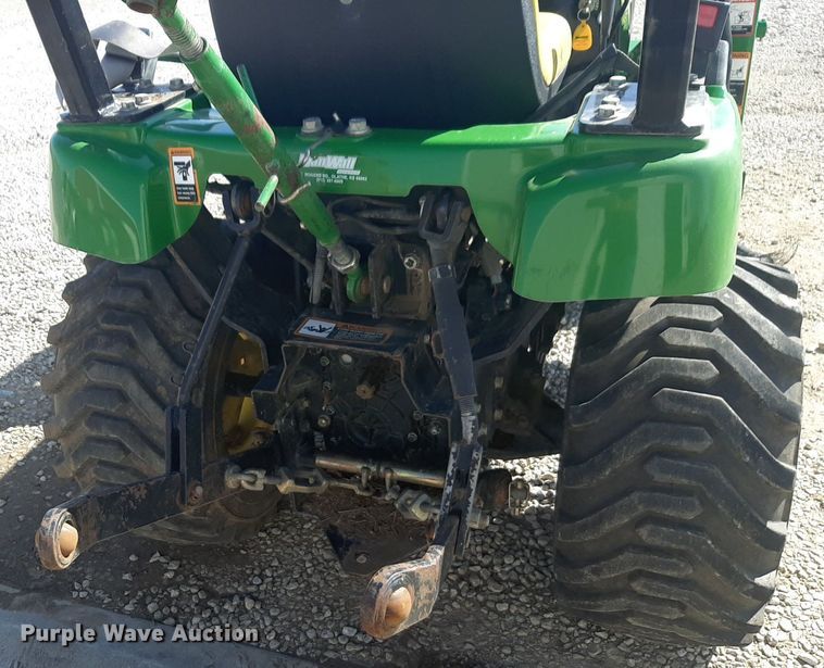 image for item DQ6975 2004 John Deere 2210 MFWD tractor