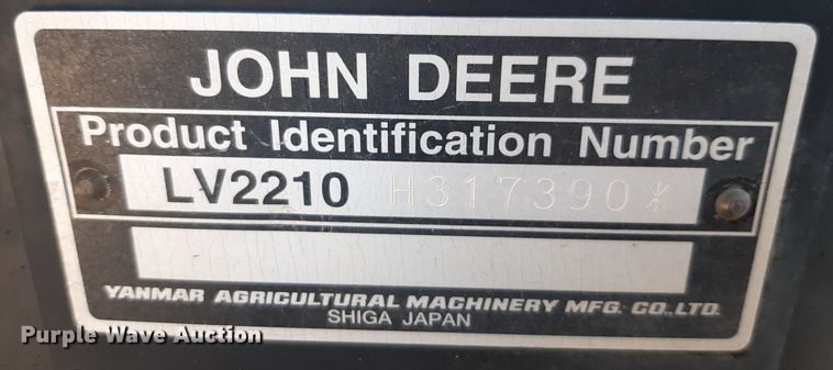 image for item DQ6975 2004 John Deere 2210 MFWD tractor