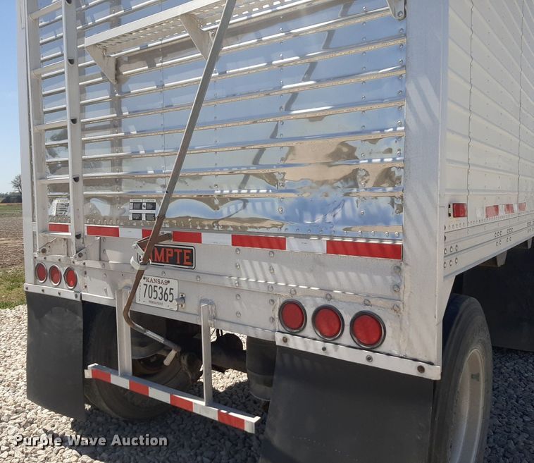 image for item DQ6988 2007 Timpte Super Hopper grain trailer