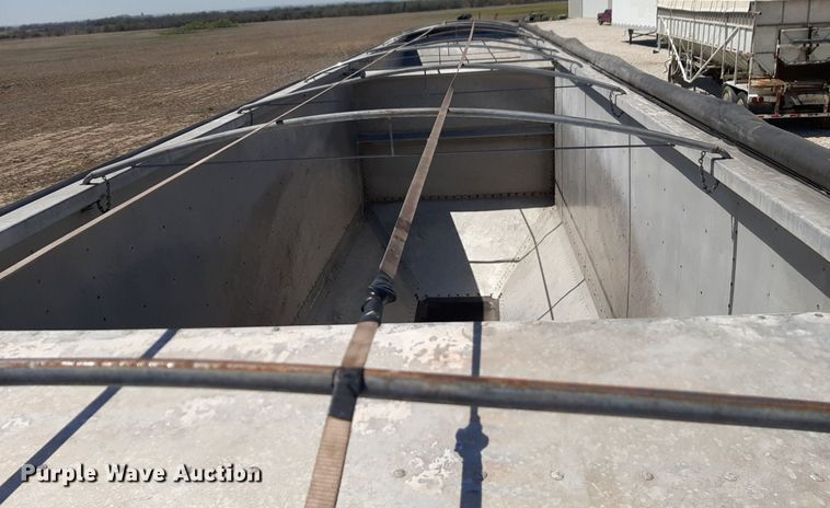 image for item DQ6988 2007 Timpte Super Hopper grain trailer