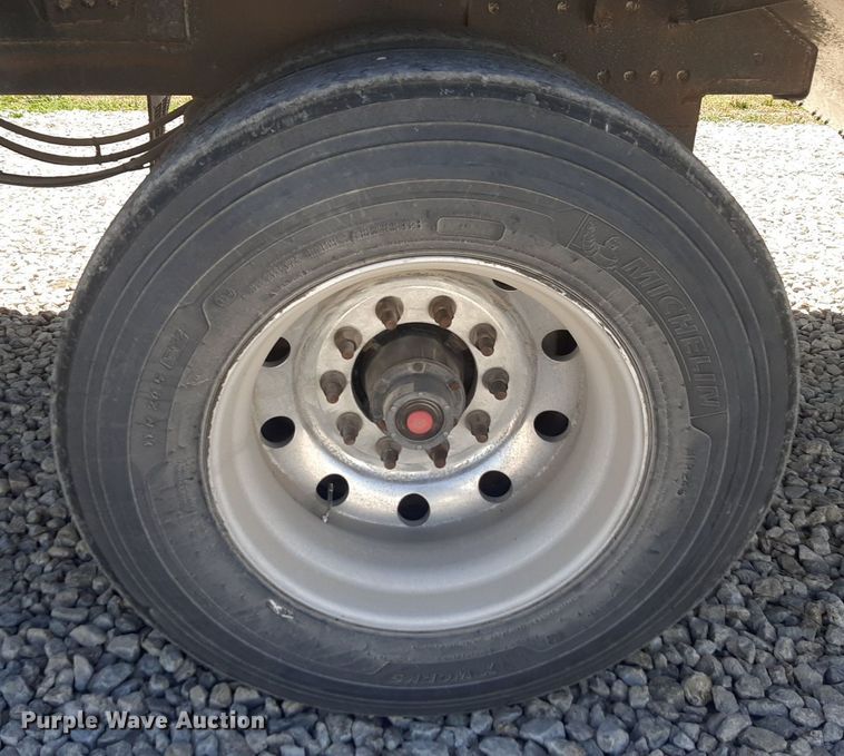 image for item DQ6988 2007 Timpte Super Hopper grain trailer