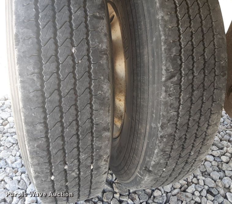 image for item DQ6988 2007 Timpte Super Hopper grain trailer