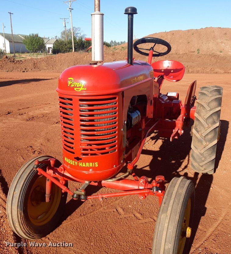 image for item DQ7001 1949 Massey-Harris Pony tractor