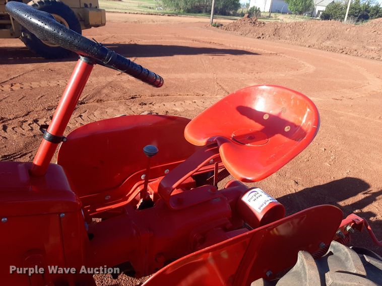 image for item DQ7001 1949 Massey-Harris Pony tractor