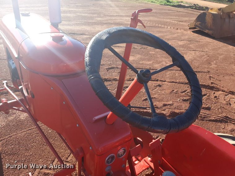 image for item DQ7001 1949 Massey-Harris Pony tractor