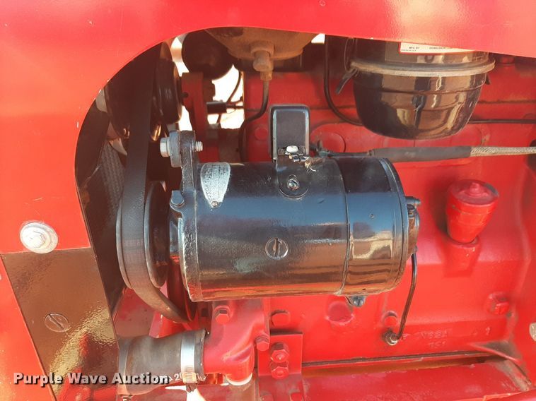 image for item DQ7001 1949 Massey-Harris Pony tractor