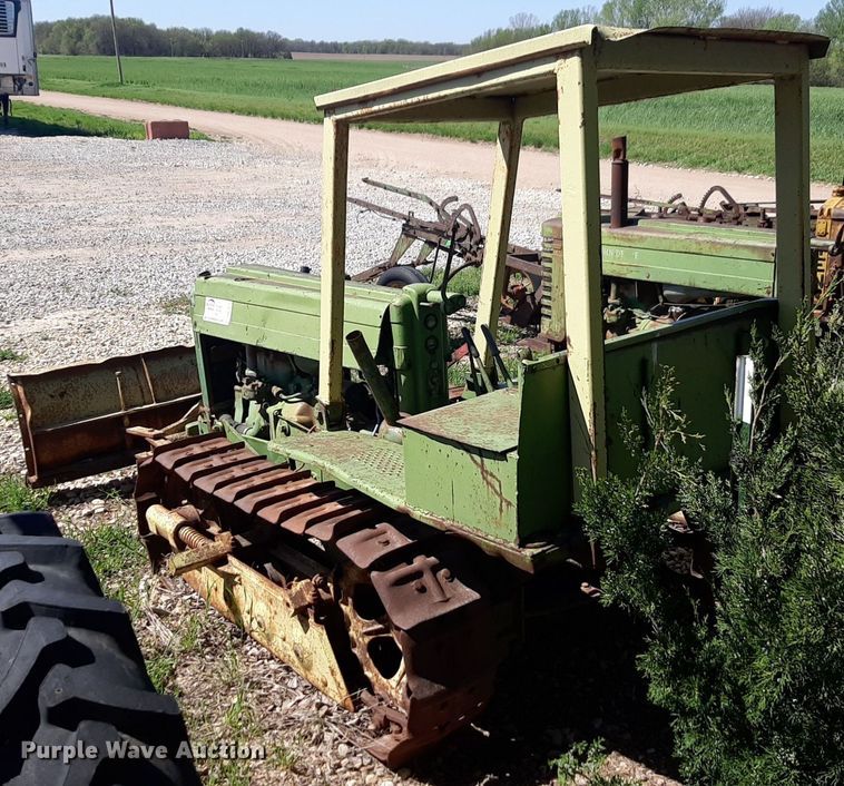 image for item DQ7011 1952 John Deere MC tractor