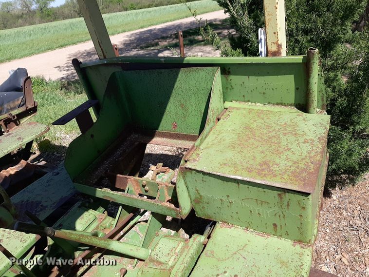 image for item DQ7011 1952 John Deere MC tractor