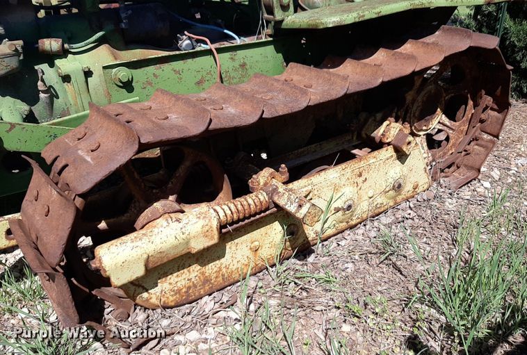 image for item DQ7011 1952 John Deere MC tractor