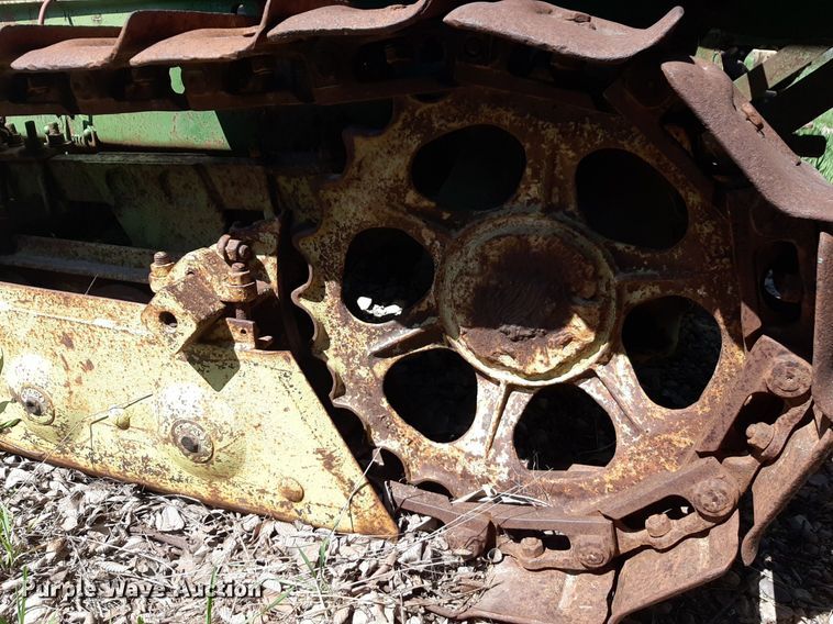 image for item DQ7011 1952 John Deere MC tractor