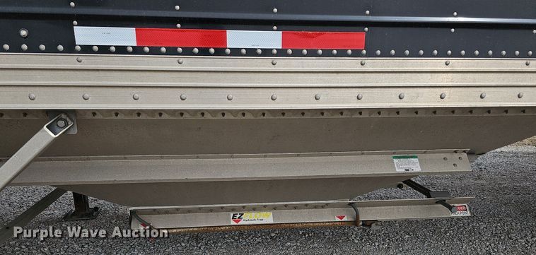 image for item DQ8688 2021 Timpte Super Hopper grain trailer