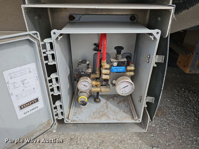 image for item DQ8688 2021 Timpte Super Hopper grain trailer