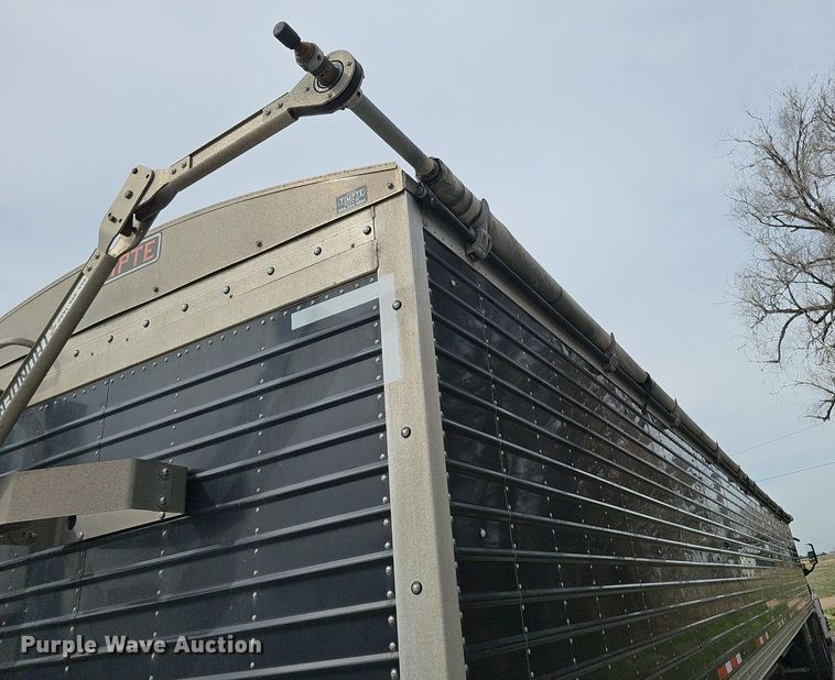image for item DQ8688 2021 Timpte Super Hopper grain trailer