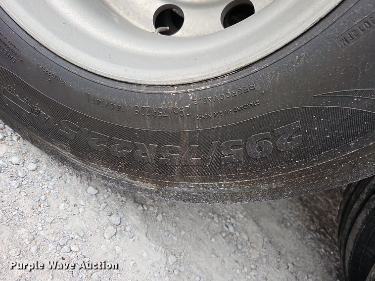 image for item DQ8688 2021 Timpte Super Hopper grain trailer