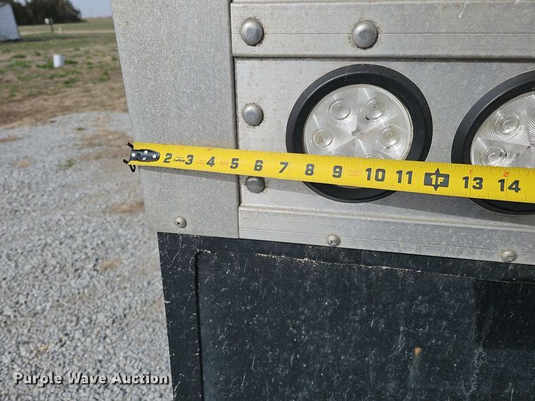 image for item DQ8689 2022 Timpte Super Hopper grain trailer