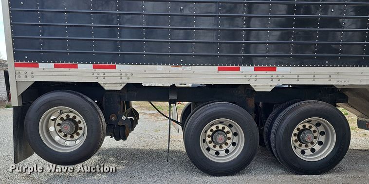 image for item DQ8689 2022 Timpte Super Hopper grain trailer