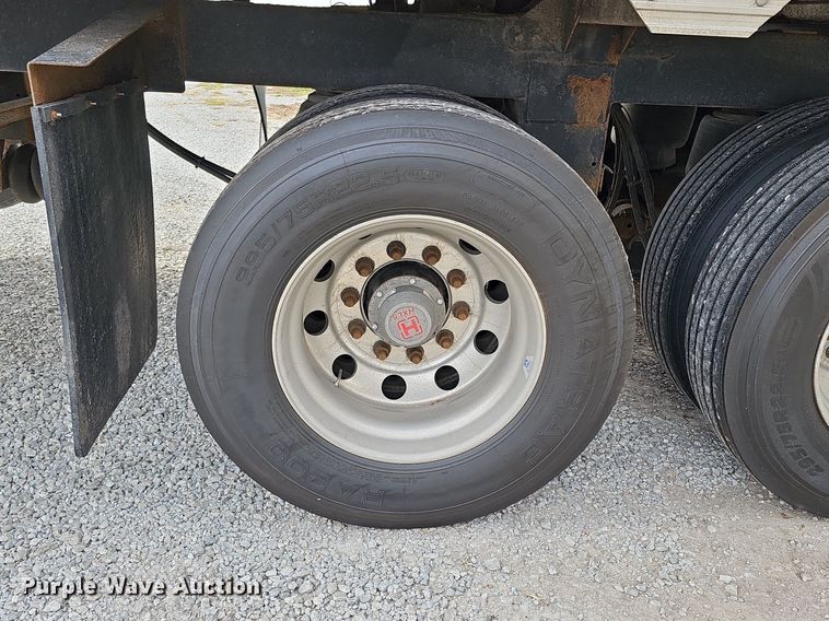 image for item DQ8689 2022 Timpte Super Hopper grain trailer