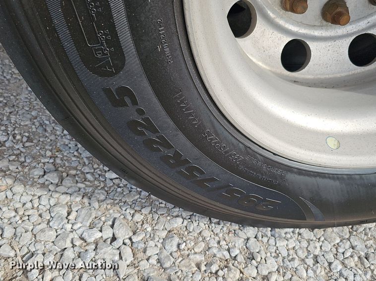 image for item DQ8689 2022 Timpte Super Hopper grain trailer