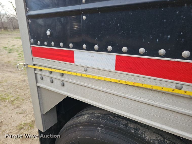 image for item DQ8690 2023 Timpte Super Hopper grain trailer