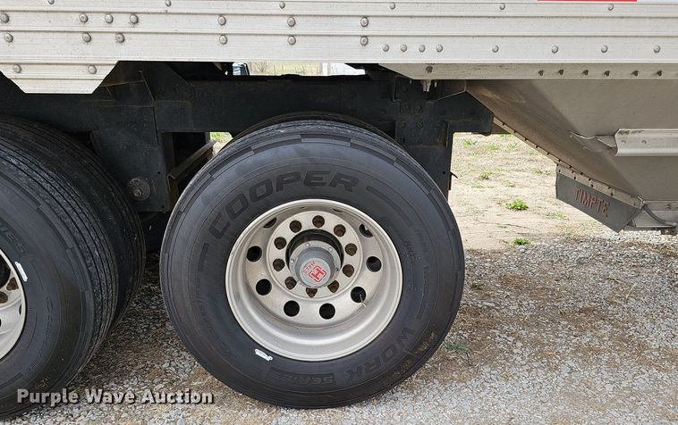 image for item DQ8690 2023 Timpte Super Hopper grain trailer