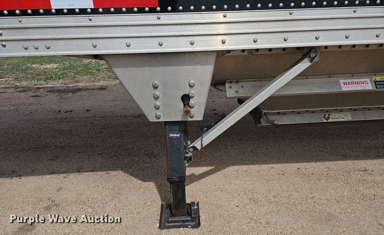 image for item DQ8691 2018 Timpte Super Hopper grain trailer