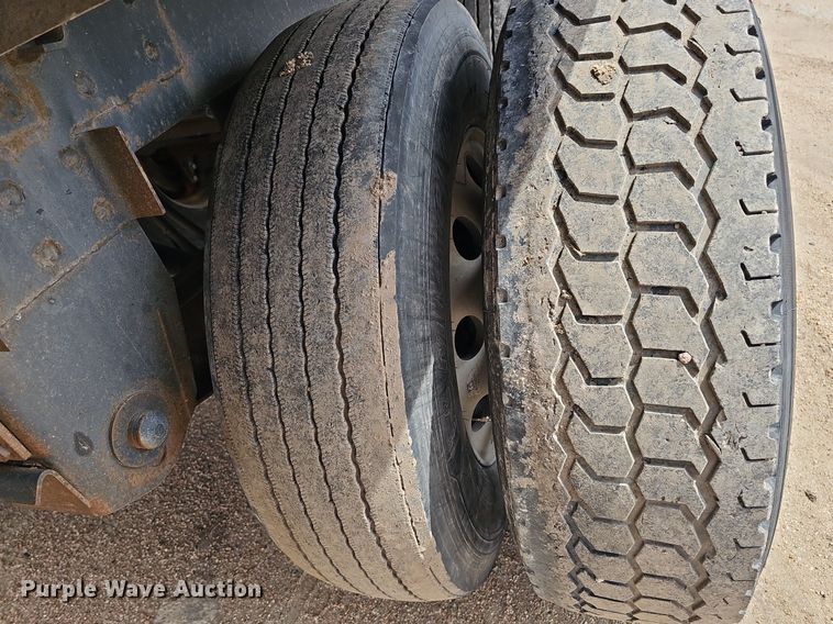 image for item DQ8691 2018 Timpte Super Hopper grain trailer