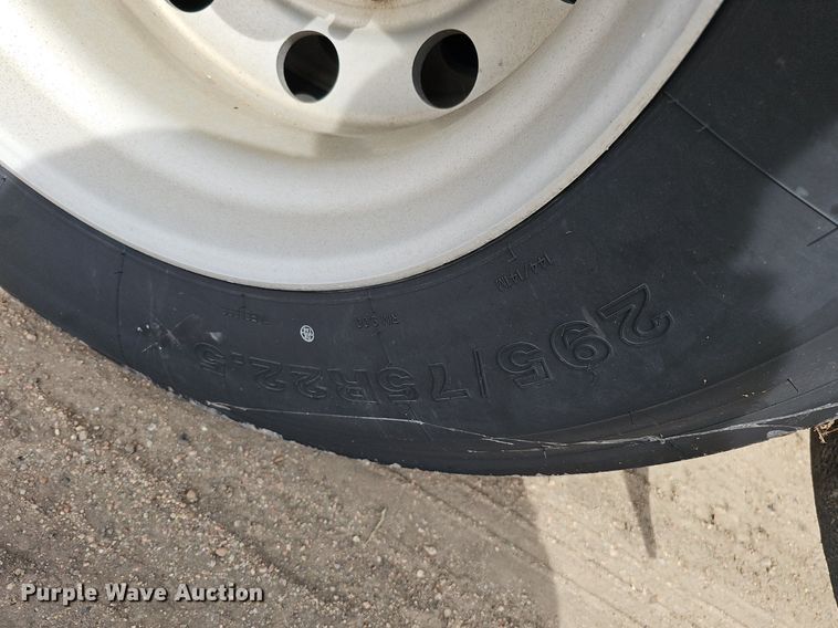 image for item DQ8691 2018 Timpte Super Hopper grain trailer