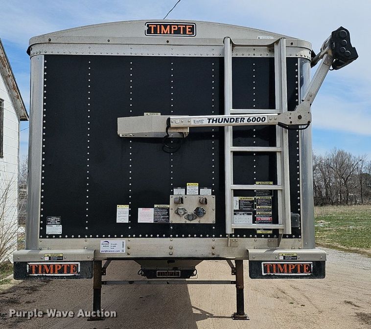 image for item DQ8692 2017 Timpte Super Hopper grain trailer
