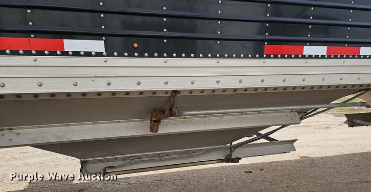 image for item DQ8692 2017 Timpte Super Hopper grain trailer